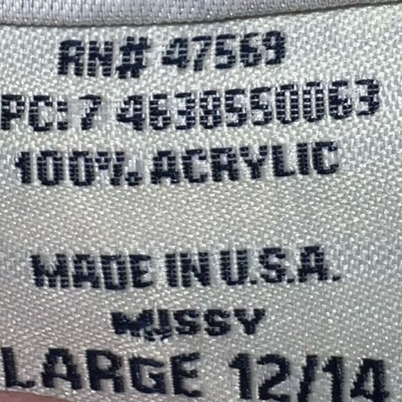 Faded Glory vintage white acrylic sweater ! - Picture 9 of 9